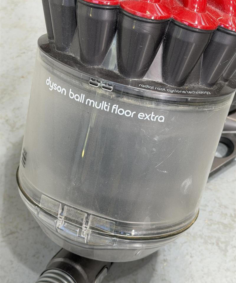 Dyson Ball Multi Floor Extra pölynimuri