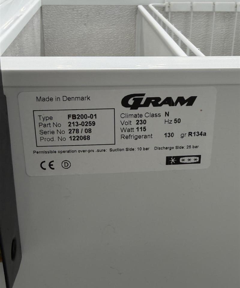 Gram FB200 arkkupakastin 182ltr