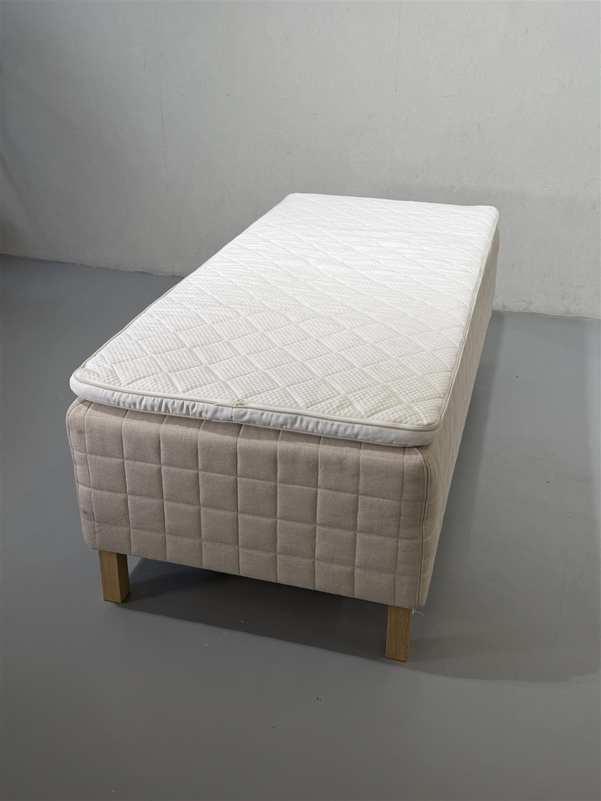 Ikea Stuvland 90x200 sänky