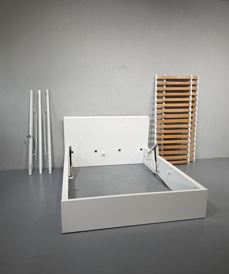 Ikea Malm parisänky 160x200 ja Hövåg patjat