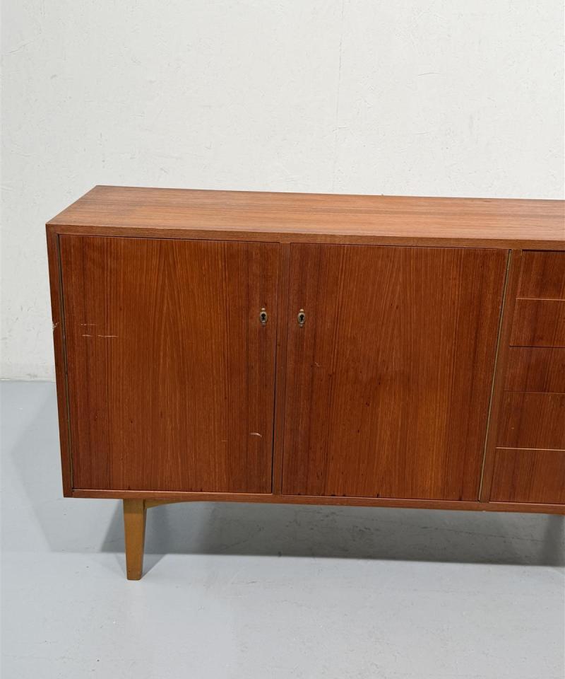 Vintage teak 60-luku senkki