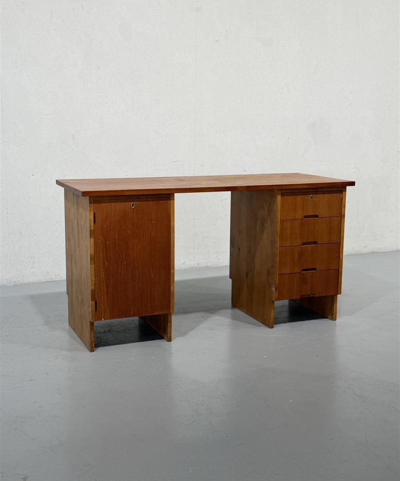 Vintage teak kirjoituspöytä 135x53