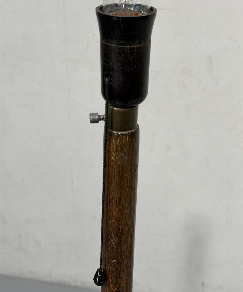 Vintage lattiavalaisin puuvarsi