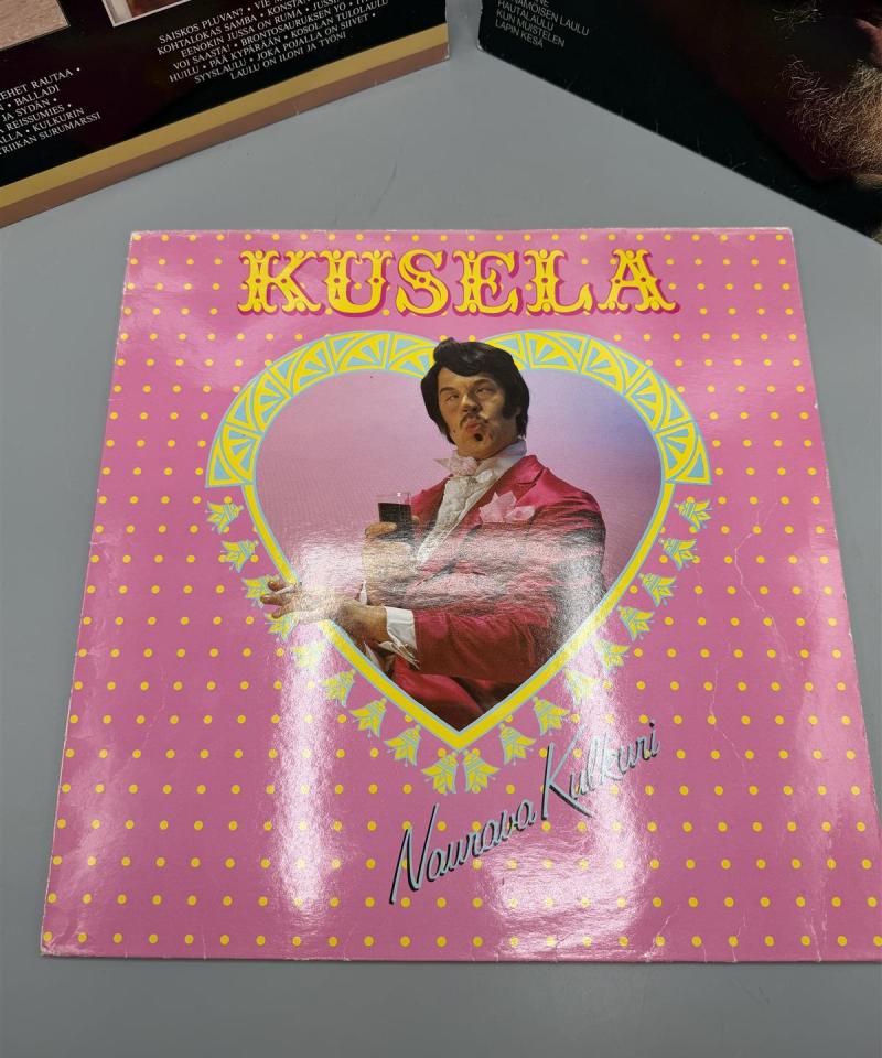 Vesa-Matti Loiri LP-levyt (3kpl)