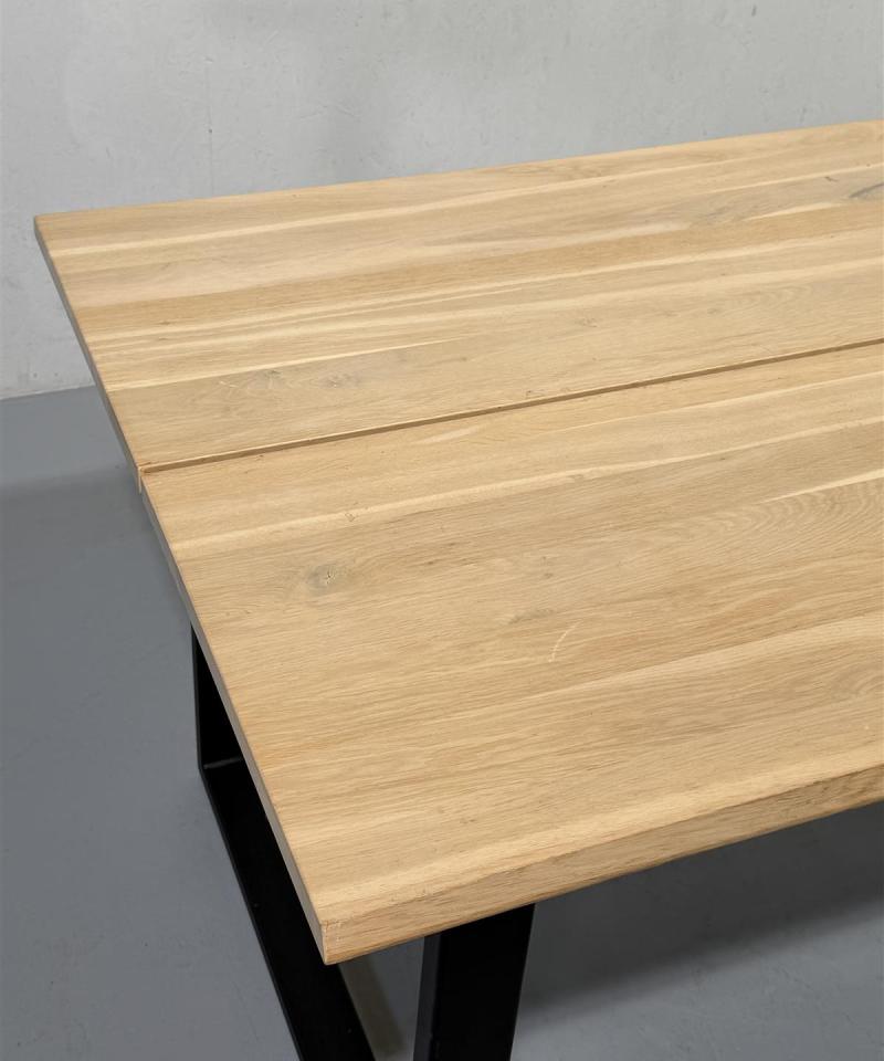 Hanko lankkupöytä 140x90 metallijaloilla
