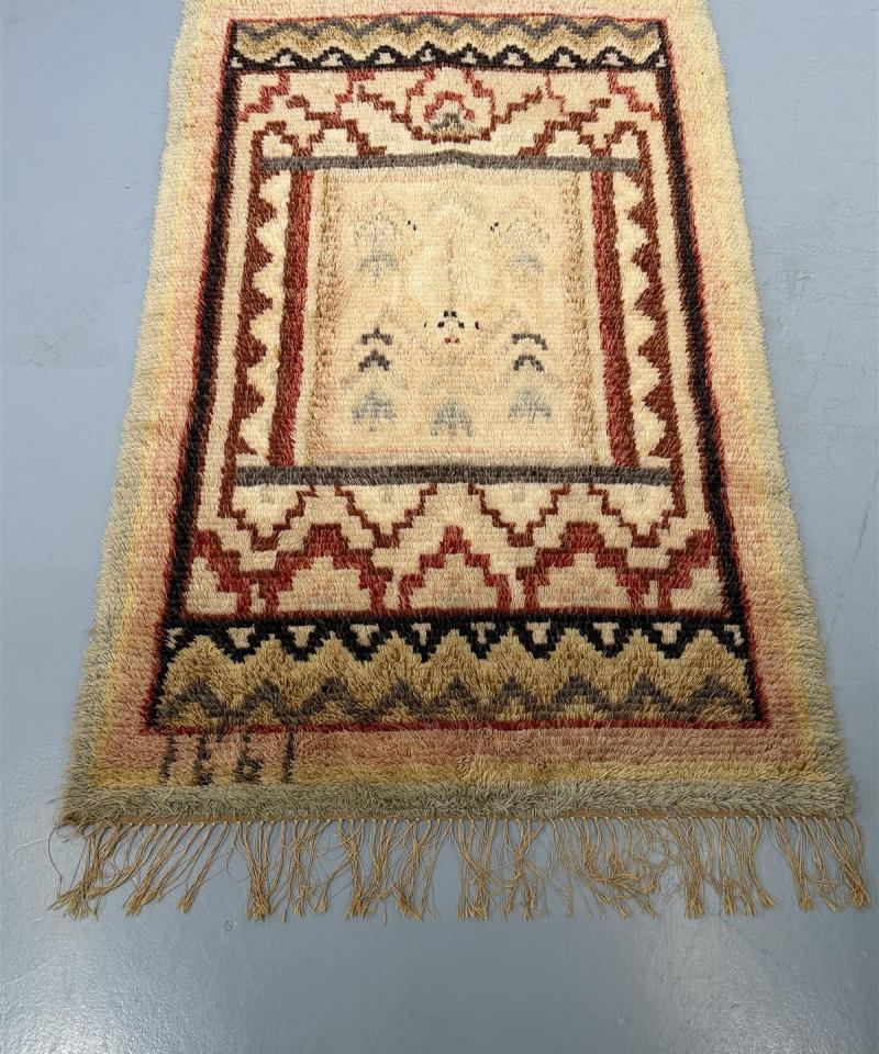 Perinteinen ryijy 123x197
