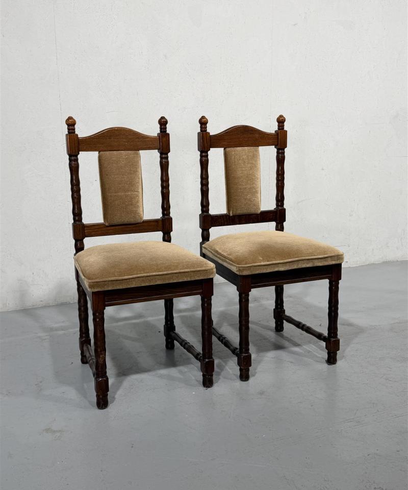 Vintage tuolit samettiverhoilulla (2kpl)