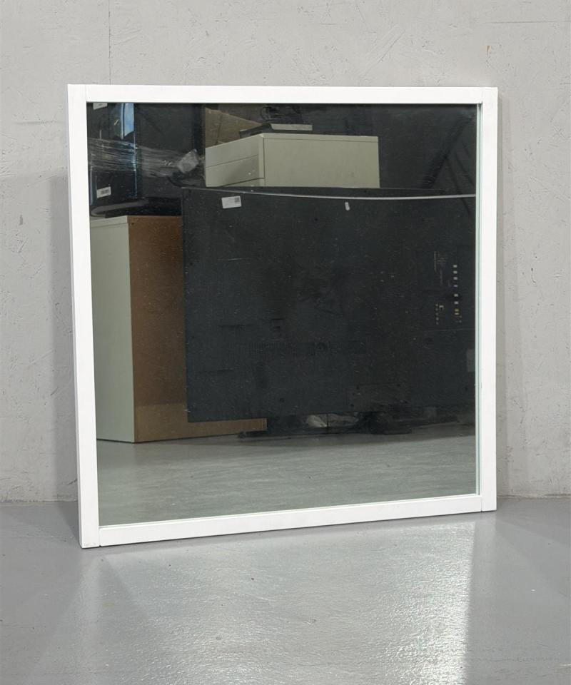 Bruka Design peili 80x80