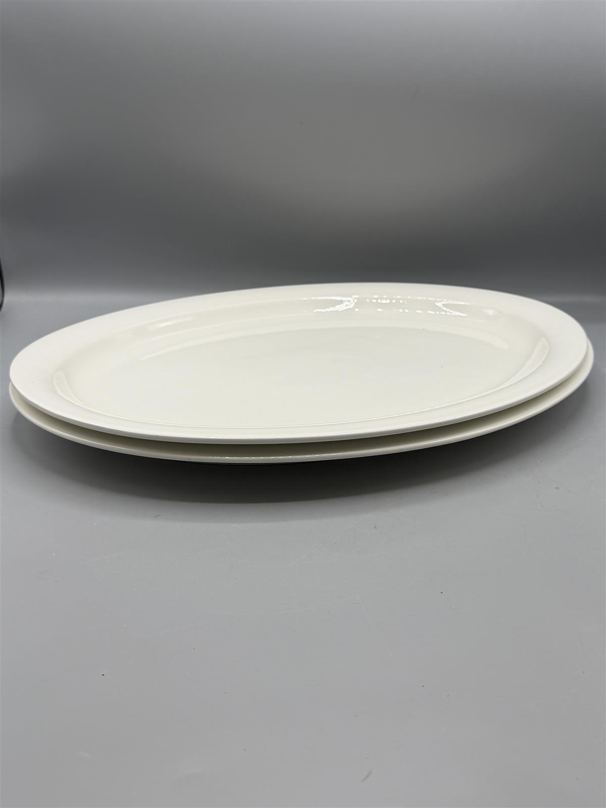 Arabia Arctica ovaali tarjoiluvati (2 kpl) 42cm, Inkeri Leivo